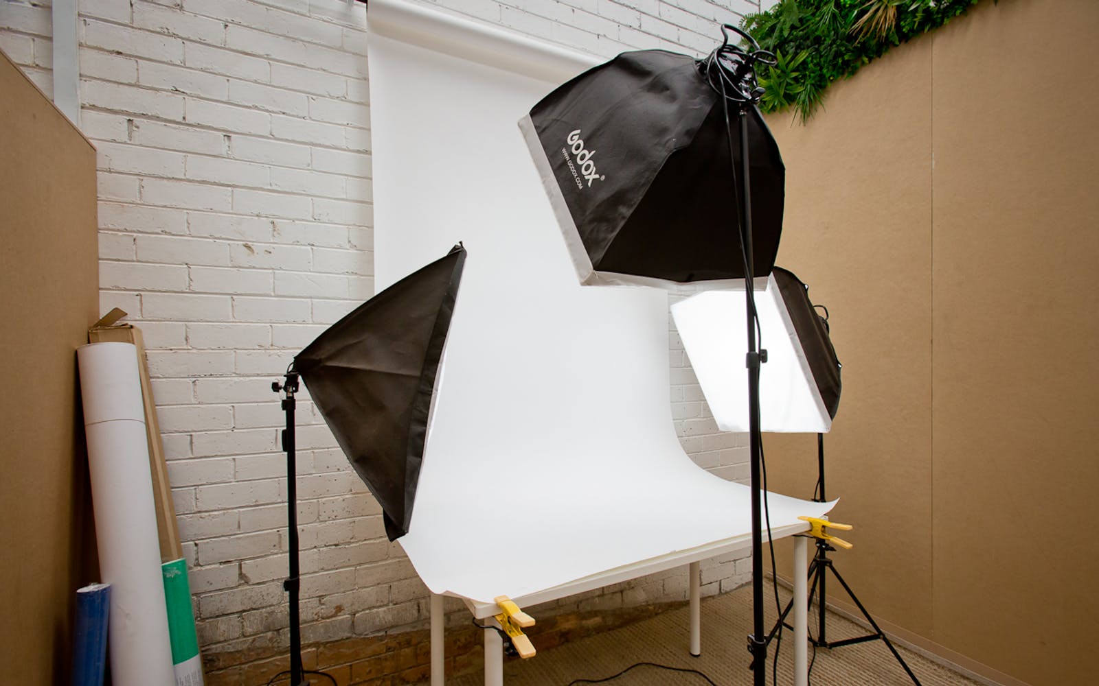 CLIK Collective Kensington - Photography Studio